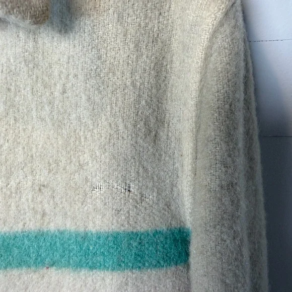 Vintage Hudson’s Bay Point Blanket Jacket – “Free Leonard Peltier” – Wool Coat - Picture 5 of 11